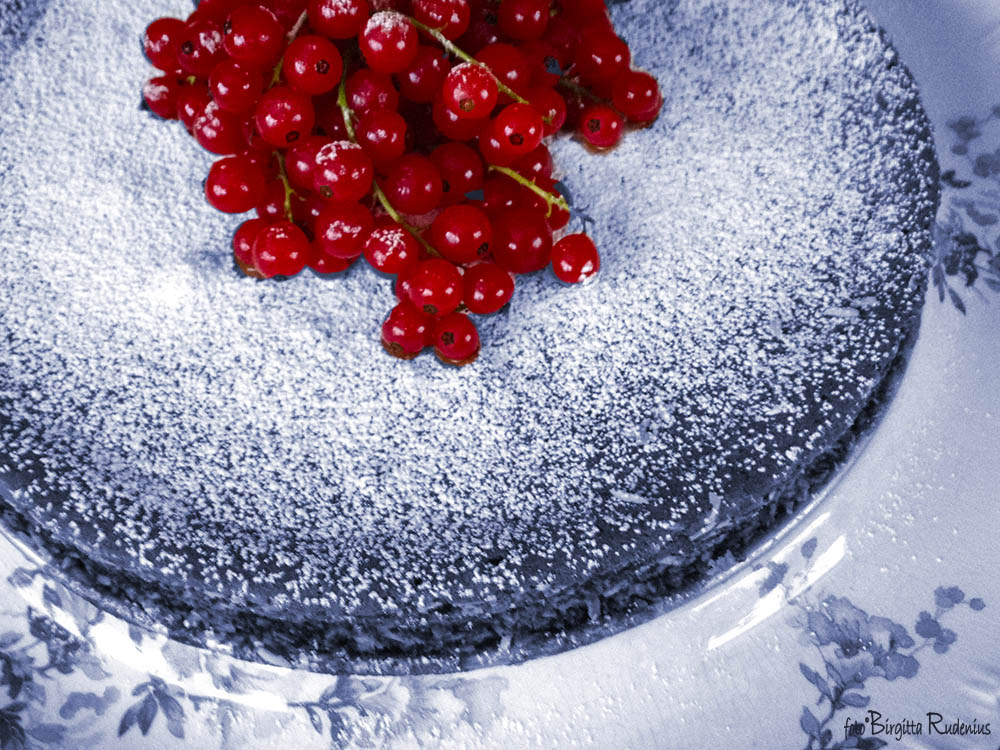 Blue Chocolate Cake ©BirgittaRudenius