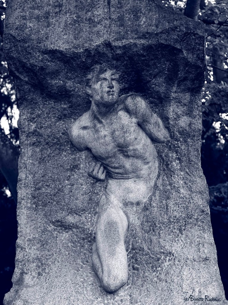 I want to break free!